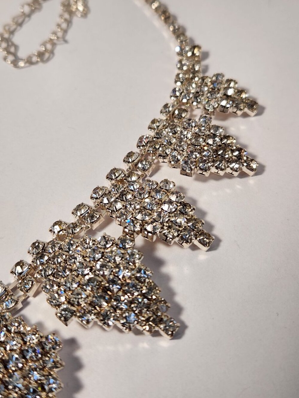 Vid Retired Shop LC Silver Rhinestone Leaf Bib NWOT Statement Bridal Necklace